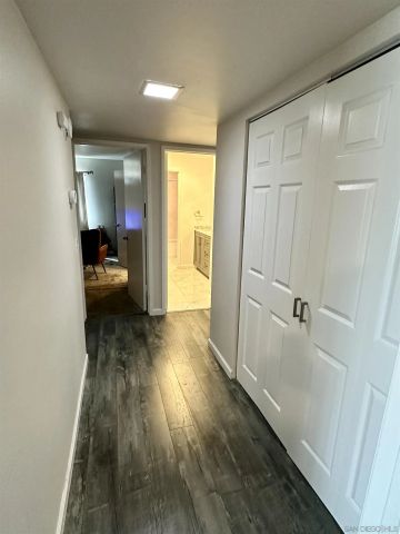 9829 Caspi Gardens Unit 8, Santee, CA 92071