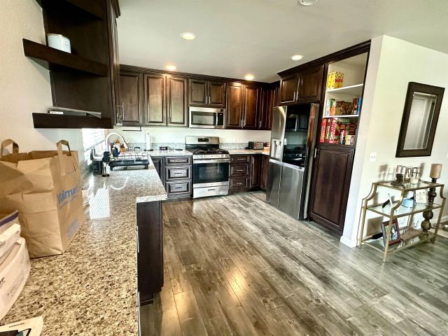 9829 Caspi Gardens Unit 8, Santee, CA 92071