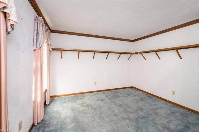 229 Golden Maple DR, Virginia Beach, VA 23452