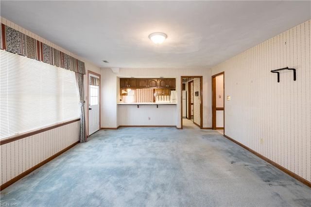 229 Golden Maple DR, Virginia Beach, VA 23452