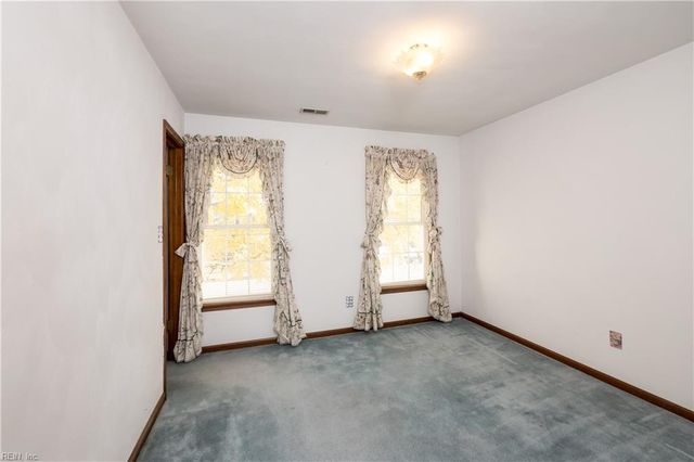 229 Golden Maple DR, Virginia Beach, VA 23452