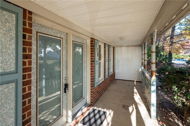 229 Golden Maple DR, Virginia Beach, VA 23452