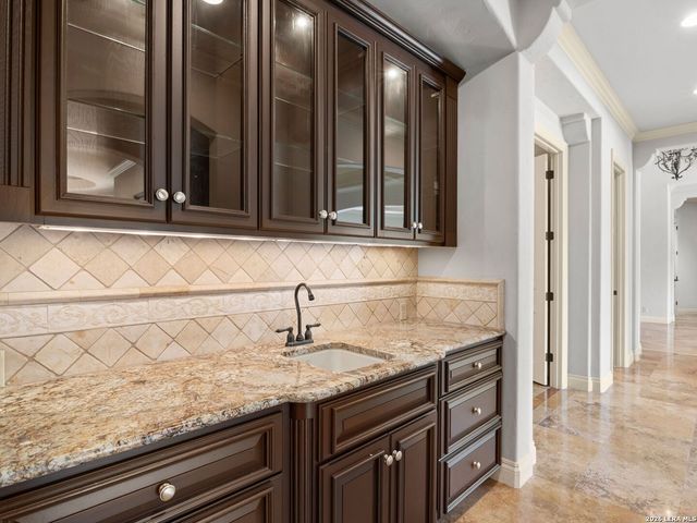 410 Bentley Manor, Shavano Park, TX 78249