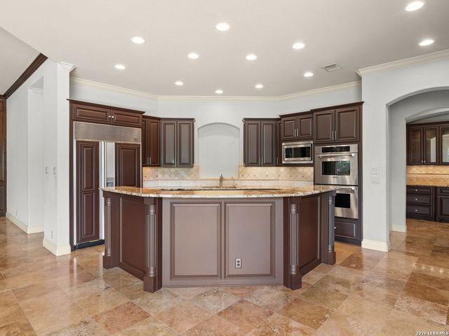 410 Bentley Manor, Shavano Park, TX 78249