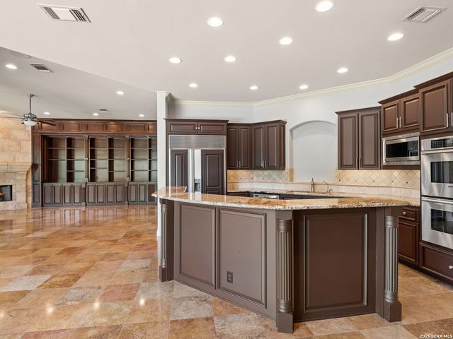 410 Bentley Manor, Shavano Park, TX 78249