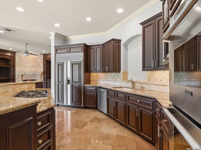 410 Bentley Manor, Shavano Park, TX 78249