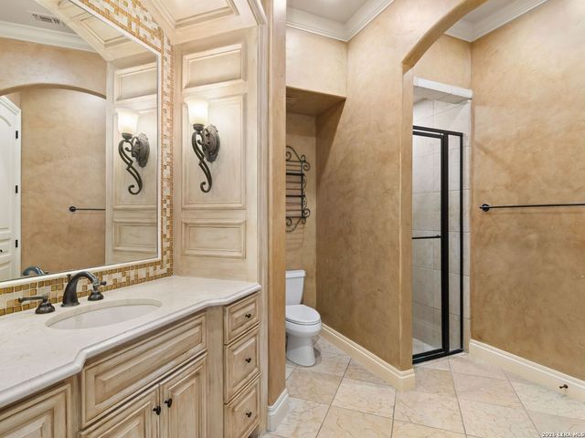 410 Bentley Manor, Shavano Park, TX 78249