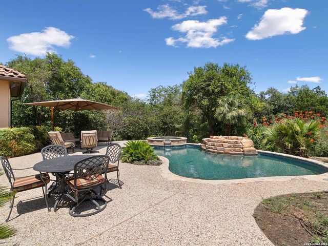 410 Bentley Manor, Shavano Park, TX 78249