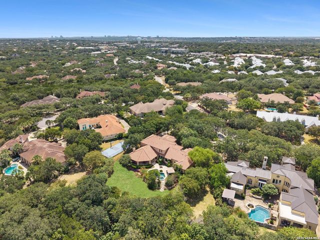 410 Bentley Manor, Shavano Park, TX 78249