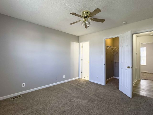 1028 Bush Ave, Oak Grove, KY 42262