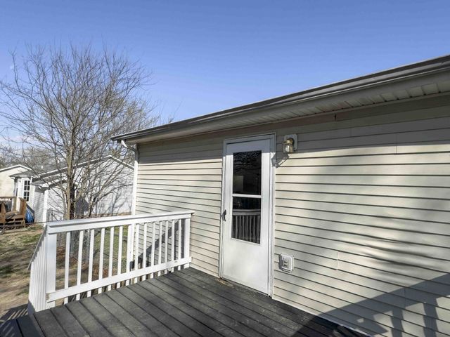 1028 Bush Ave, Oak Grove, KY 42262