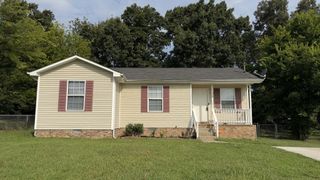 1028 Bush Ave, Oak Grove, KY 42262