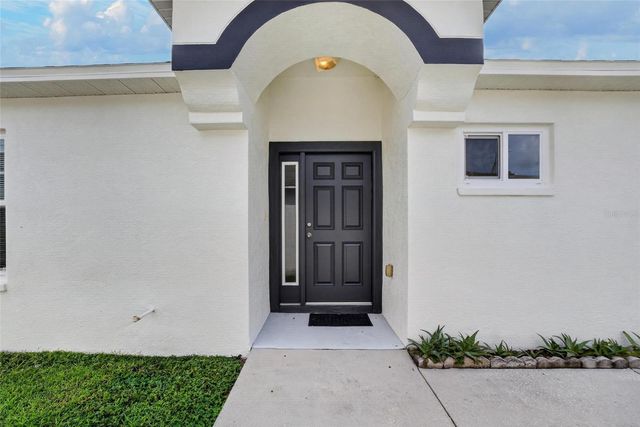 535 SCARLET MAPLE COURT, Plant City, FL 33563