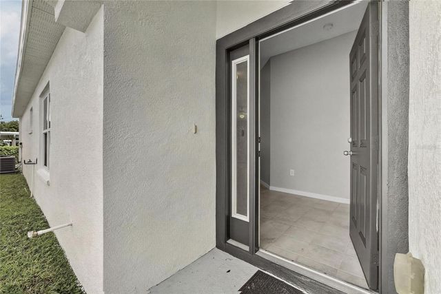 535 SCARLET MAPLE COURT, Plant City, FL 33563