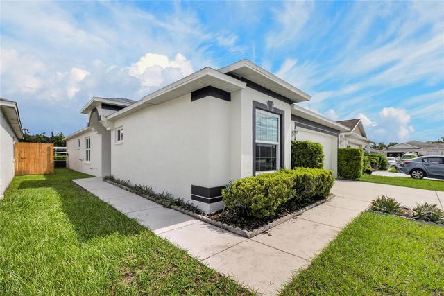 535 SCARLET MAPLE COURT, Plant City, FL 33563