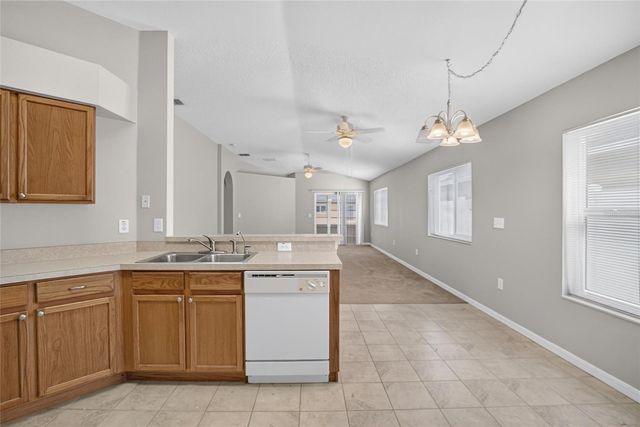 535 SCARLET MAPLE COURT, Plant City, FL 33563