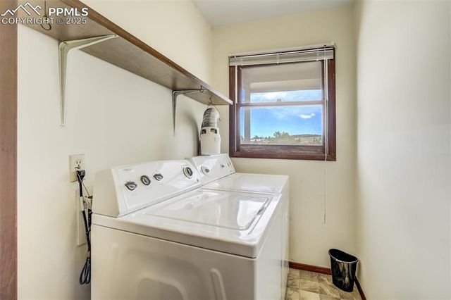 65 Yeoman Lane, Divide, CO 80814