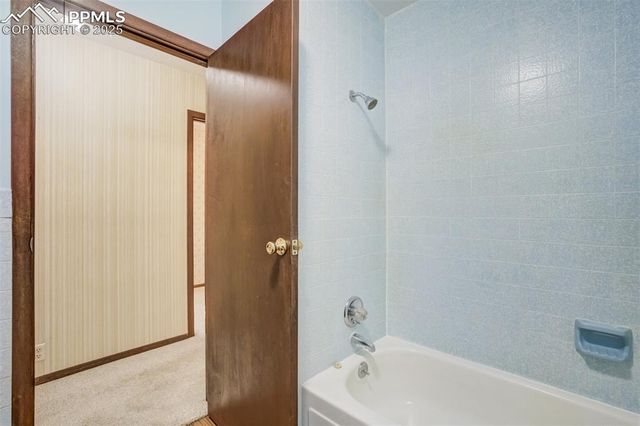 65 Yeoman Lane, Divide, CO 80814