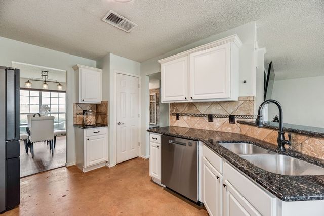 108 Bowie Street, Forney, TX 75126