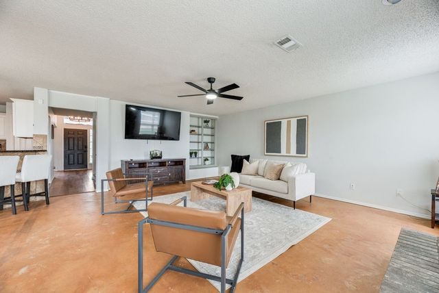 108 Bowie Street, Forney, TX 75126