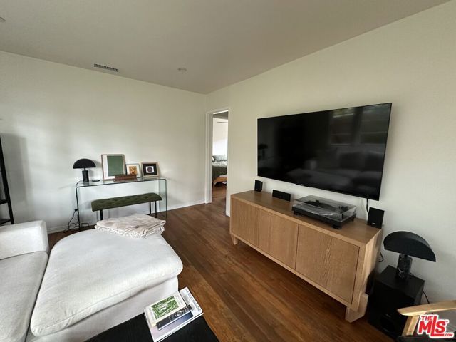 307 Venice Way, Venice (los Angeles), CA 90291