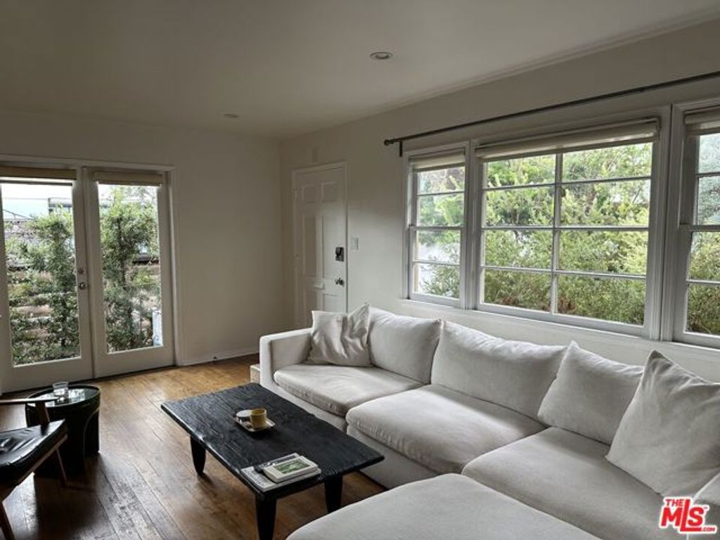 307 Venice Way, Venice (los Angeles), CA 90291