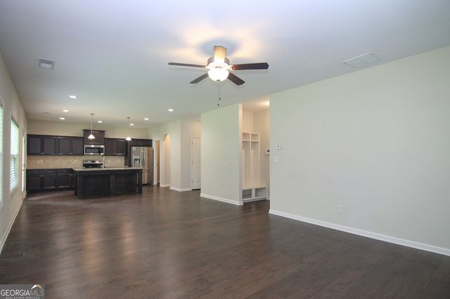 204 Dog Fennel Lane, Perry, GA 31069