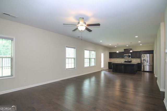 204 Dog Fennel Lane, Perry, GA 31069