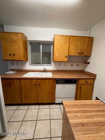 1725 S Jones Blvd Apt H3, Tucson, AZ 85713