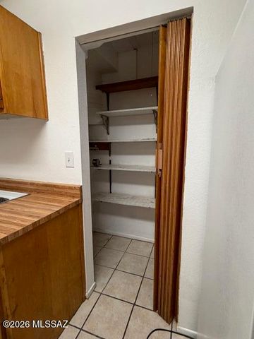 1725 S Jones Blvd Apt H3, Tucson, AZ 85713