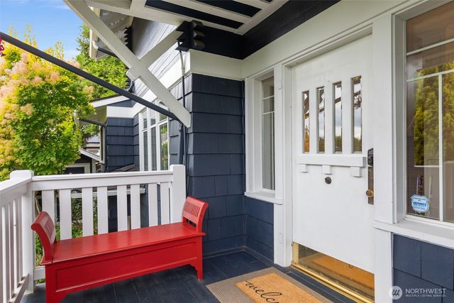 2823 34th Avenue S, Seattle, WA 98144