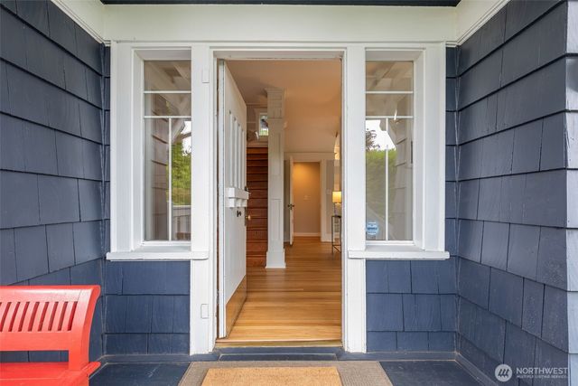2823 34th Avenue S, Seattle, WA 98144