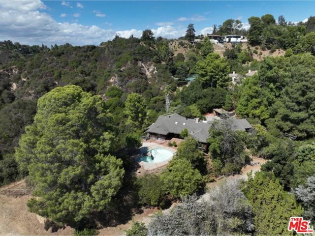 9595 Lime Orchard Road, Beverly Hills, CA 90210