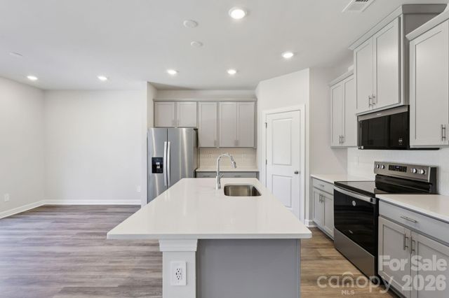1605 Harper Landing Boulevard, Stanley, NC 28164