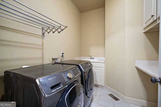 1750 Cone Flower Way, Suwanee, GA 30024