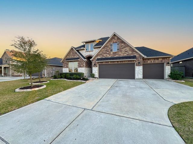 4710 Cedar Sage Drive, Baytown, TX 77521