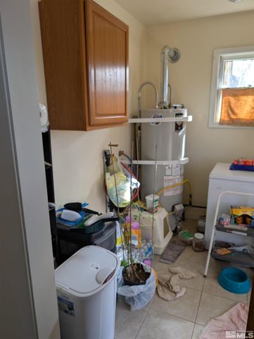 115 Commercial Avenue, Yerington, NV 89447