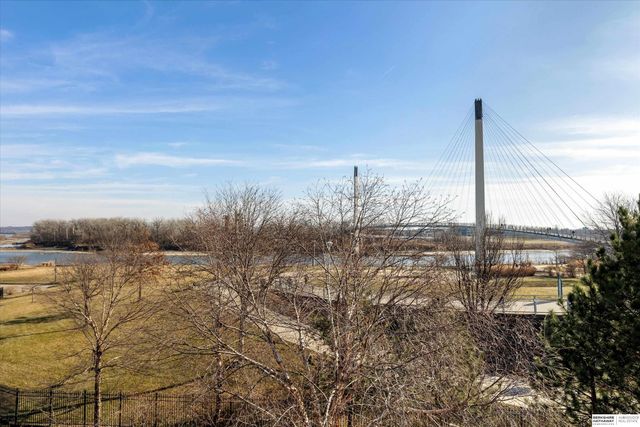 723 Riverfront Drive, Omaha, NE 68102