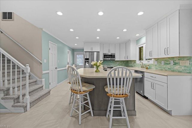 2559 Landview CIR, Virginia Beach, VA 23454