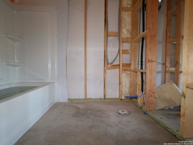 8212 Foxtail Fork, San Antonio, TX 78222