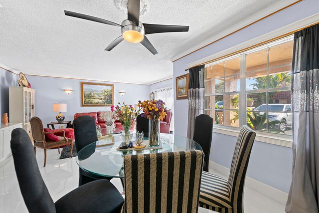 2317 SW 81st Terrace 3, North Lauderdale, FL 33068