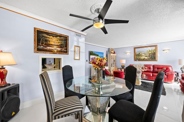 2317 SW 81st Terrace 3, North Lauderdale, FL 33068