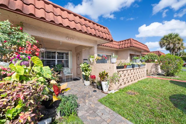 2317 SW 81st Terrace 3, North Lauderdale, FL 33068