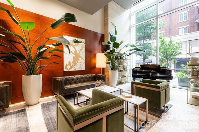 215 N Pine Street B11, Charlotte, NC 28202