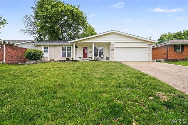10179 Buffton Drive, St Louis, MO 63123
