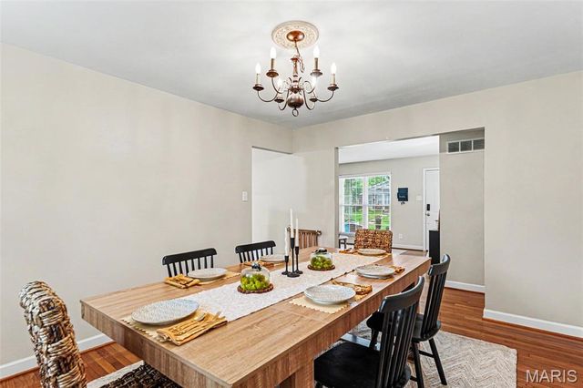 10179 Buffton Drive, St Louis, MO 63123