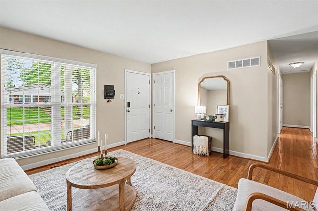 10179 Buffton Drive, St Louis, MO 63123