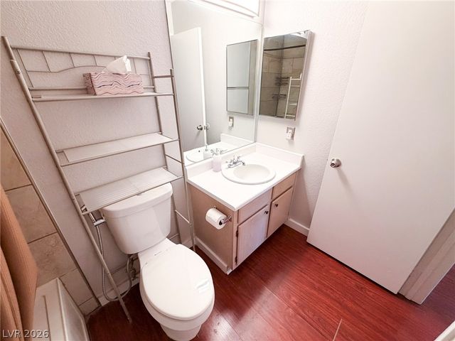5211 Lindell Road 105, Las Vegas, NV 89118