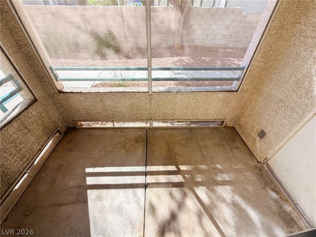 5211 Lindell Road 105, Las Vegas, NV 89118