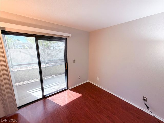 5211 Lindell Road 105, Las Vegas, NV 89118